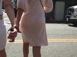 很高兴看到Jasmyne和Jessica Moore如何相互渗透